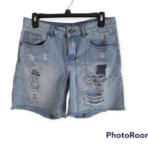 The Boyfriend Bermuda ripped distressed women's mid rise short